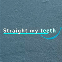 Straight My Teeth Logo